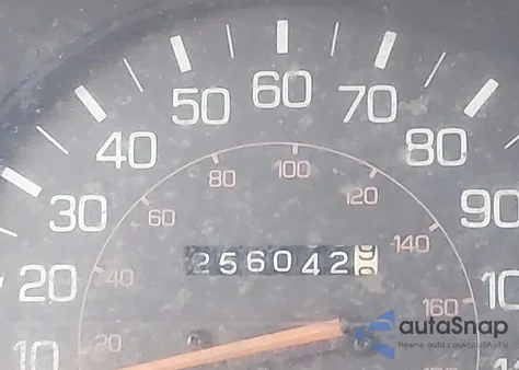 1987 Toyota Pickup Rn63 Std z USA, uszkodzony, nr VIN JT4RN63R7H0147773